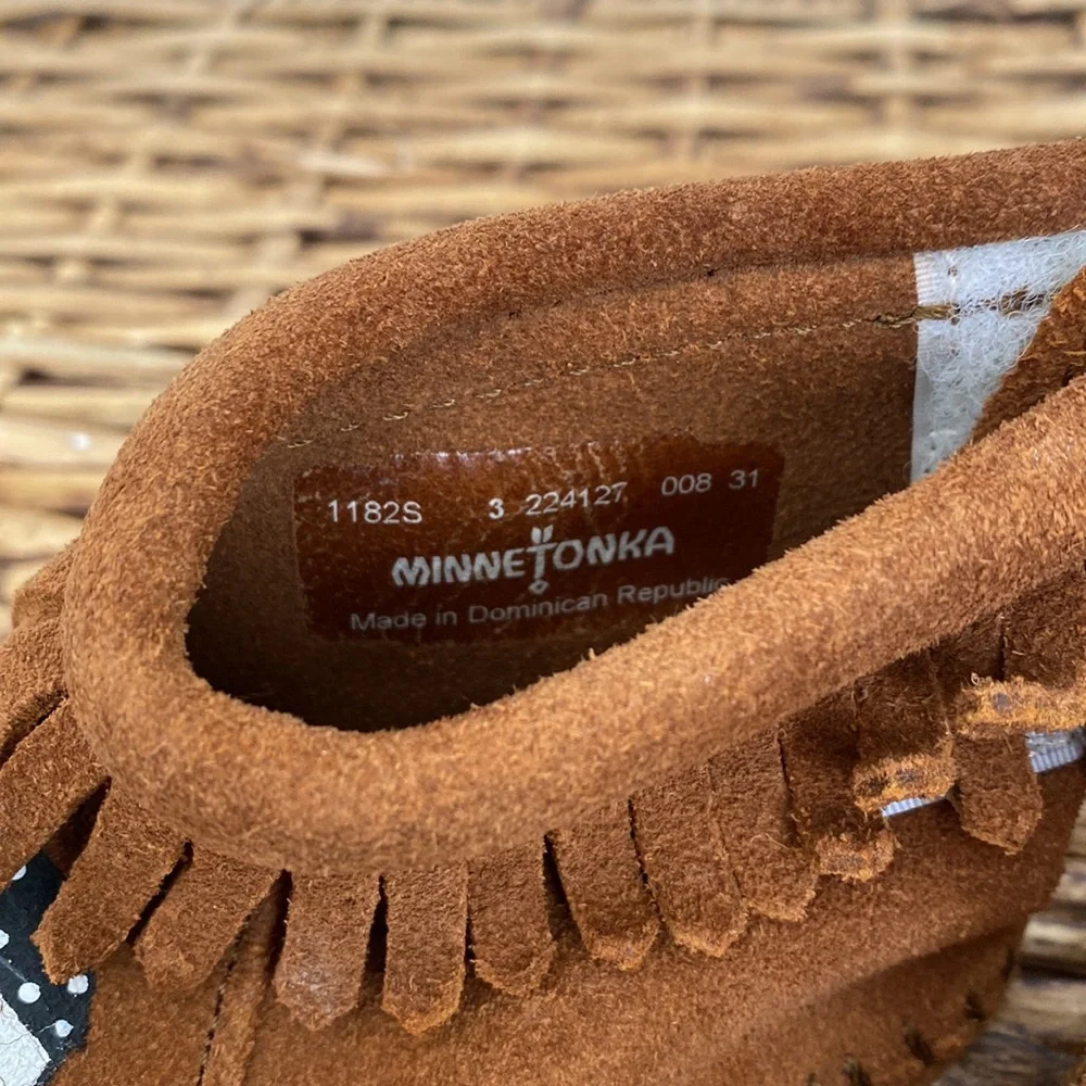 Minnetonka Sail into the Mystic infant moccasins